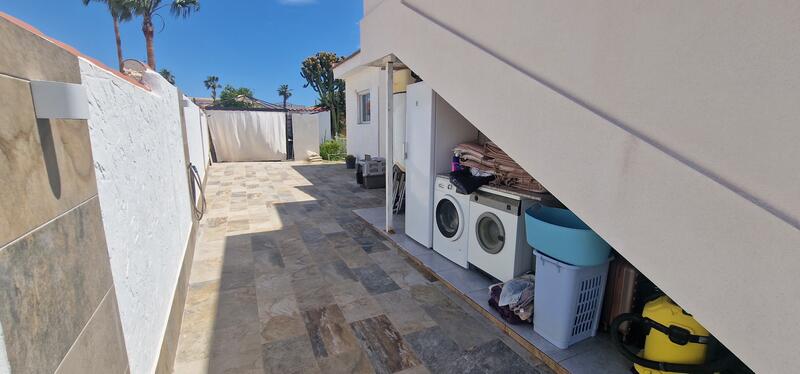 4 slaapkamer Villa Te koop