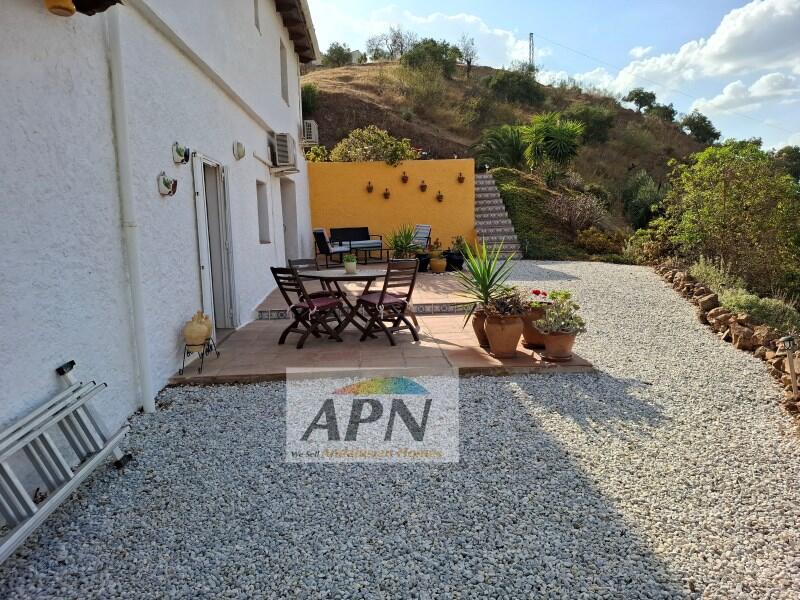 3 bedroom Country House for sale