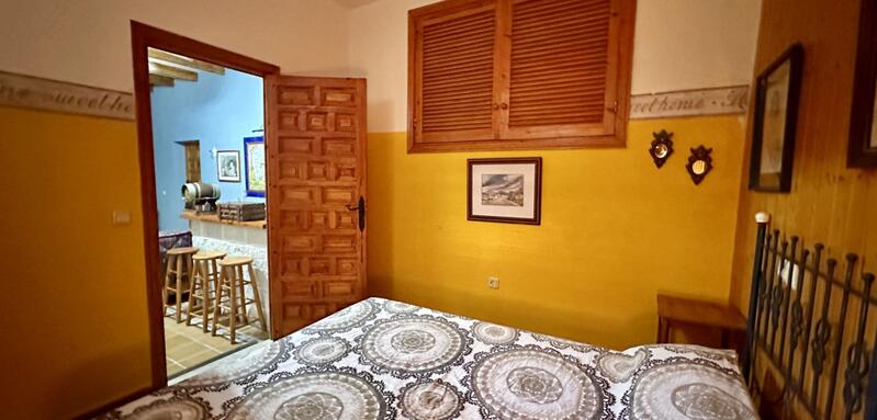 3 bedroom Townhouse for sale