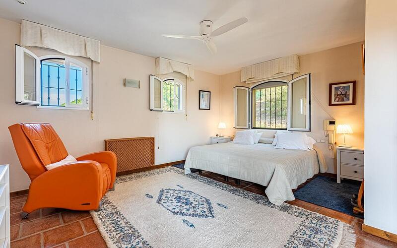 4 slaapkamer Landhuis Te koop