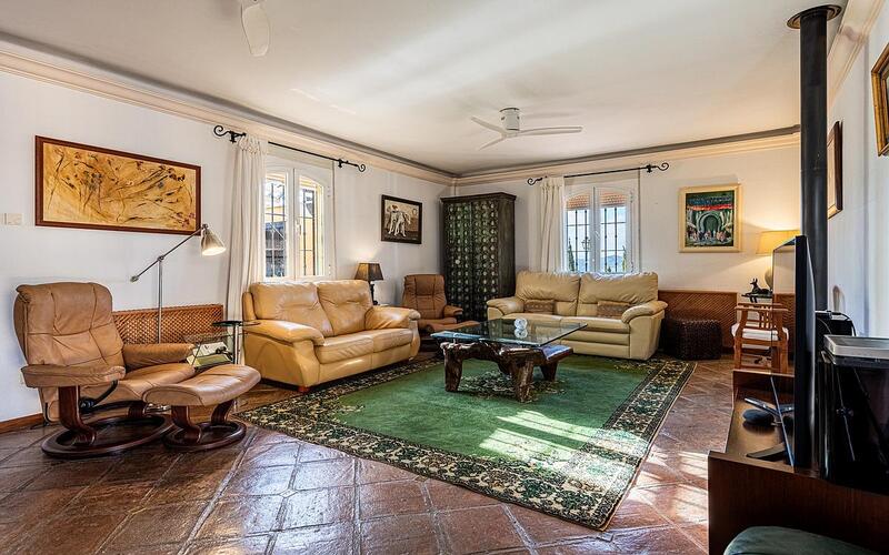 4 slaapkamer Landhuis Te koop