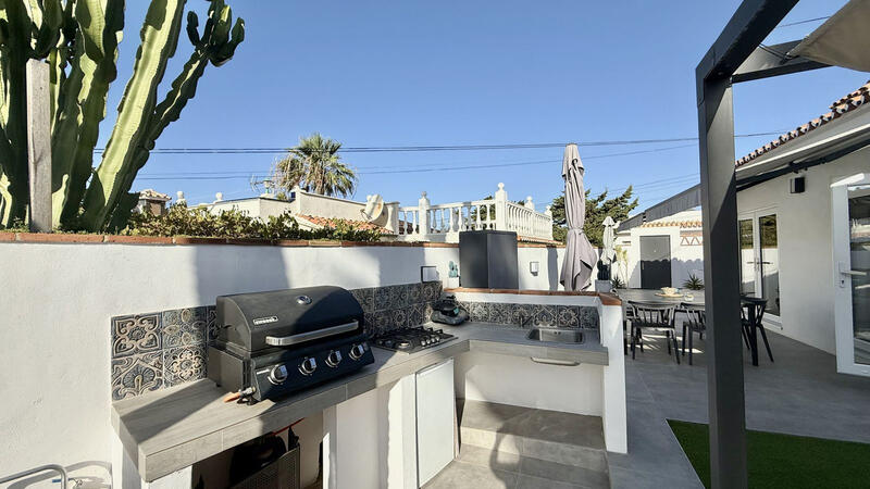 3 bedroom Villa for sale