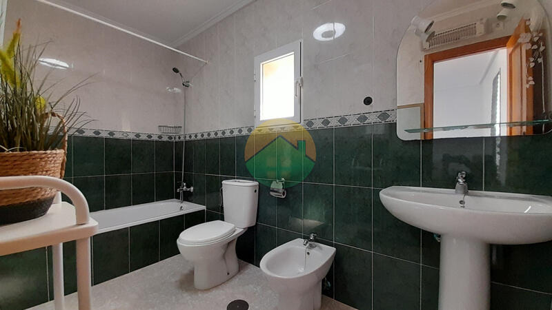 3 sovrum Villa till salu