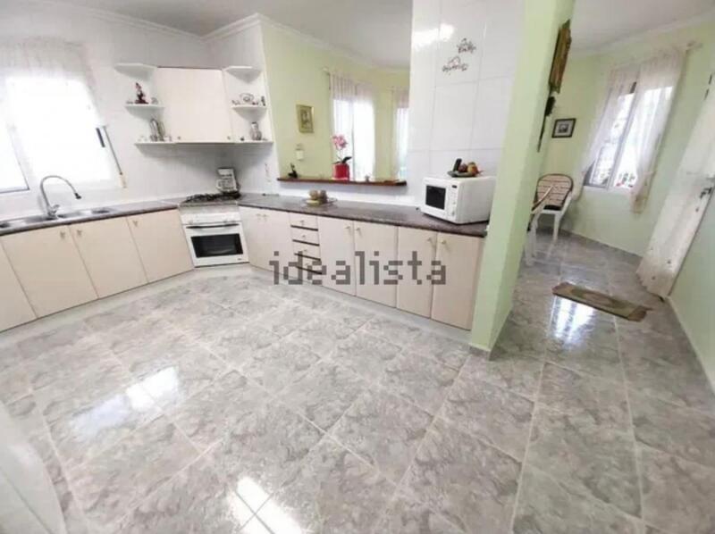 4 bedroom Villa for sale