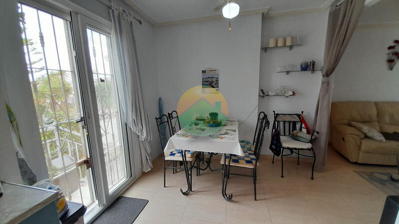 2 sovrum Villa till salu