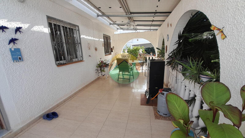 2 sovrum Villa till salu