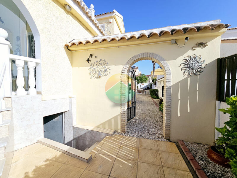 3 slaapkamer Villa Te koop