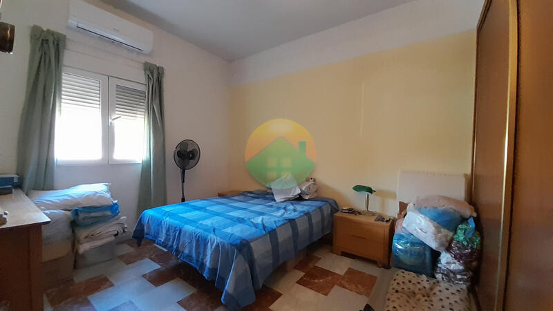 4 bedroom Country House for sale