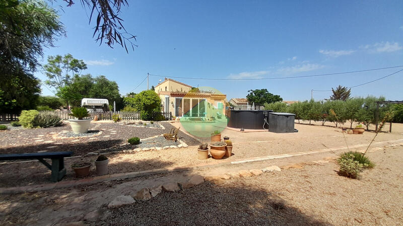 3 bedroom Country House for sale