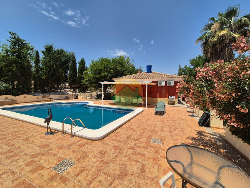 3 Cuarto Casa de Campo en venta