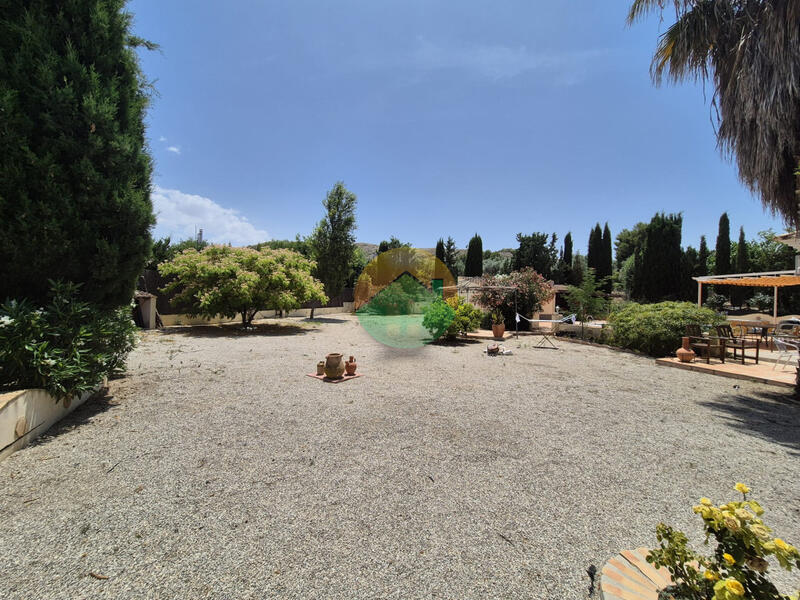 3 Cuarto Casa de Campo en venta