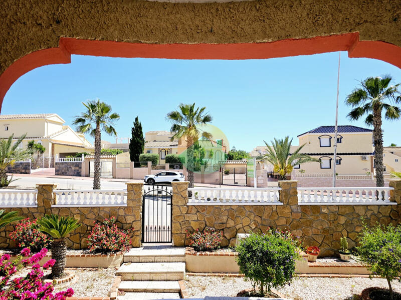 3 Cuarto Villa en venta