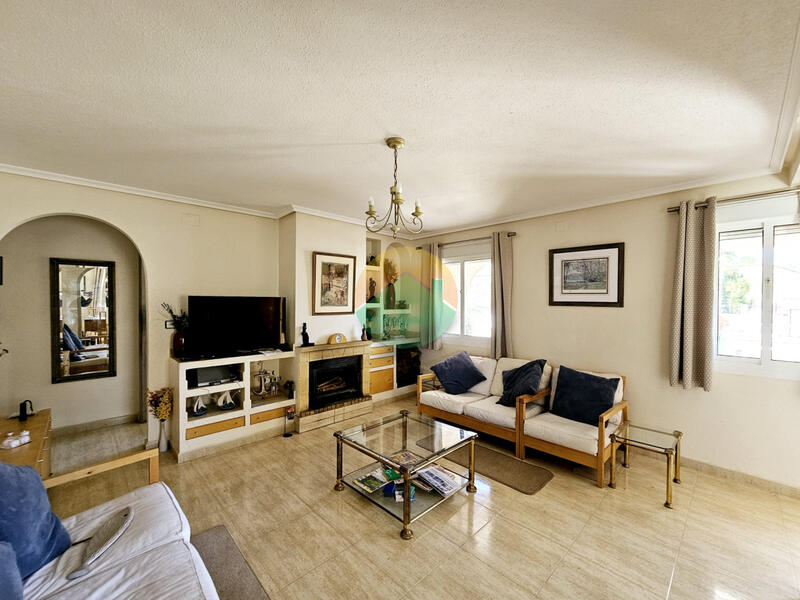3 Cuarto Villa en venta