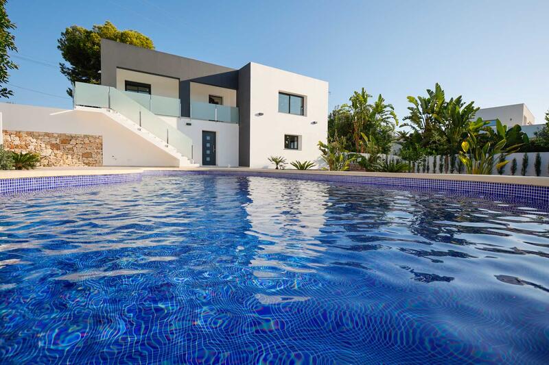 Villa til salg i Calpe, Alicante