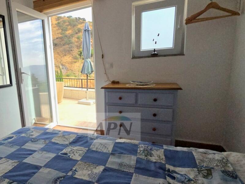 2 bedroom Country House for sale