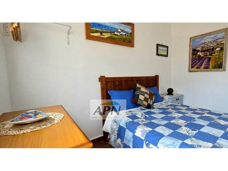 2 bedroom Country House for sale