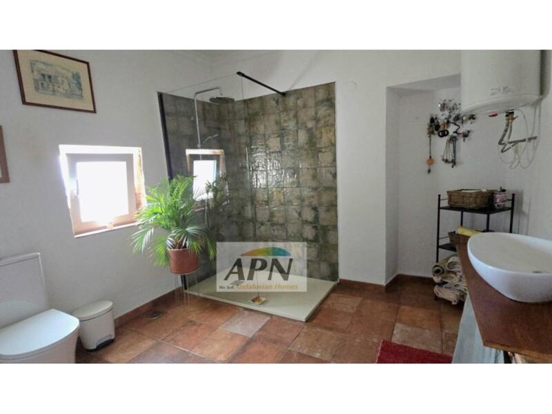 2 bedroom Country House for sale