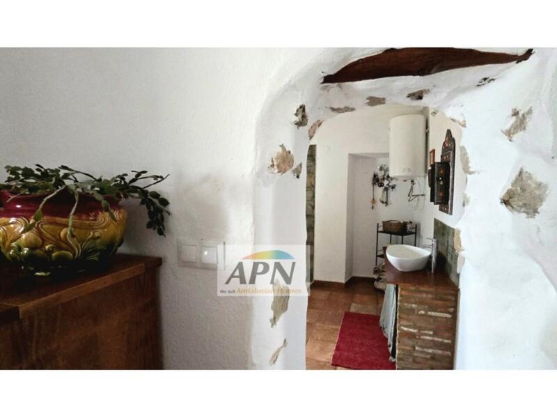2 bedroom Country House for sale