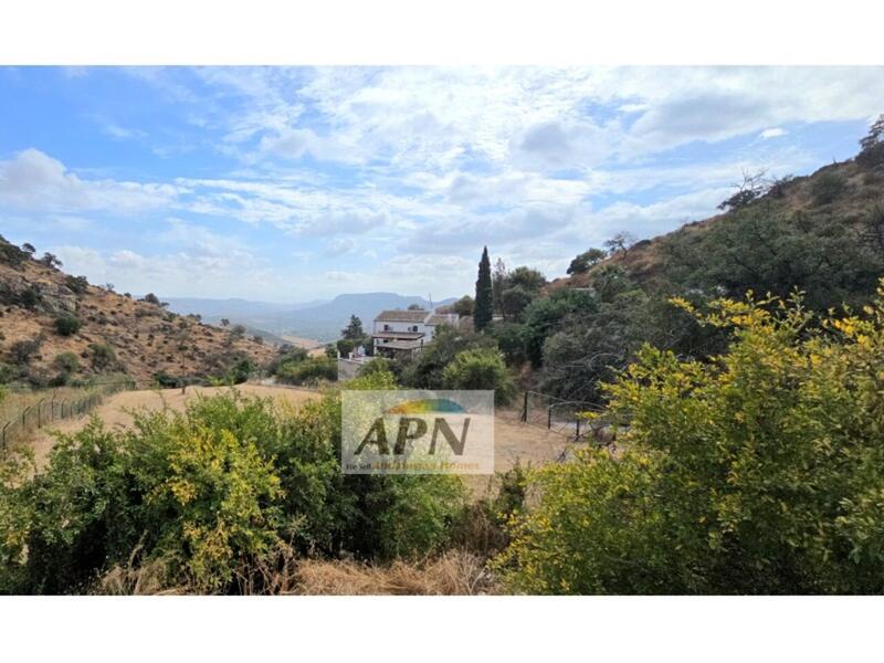 2 bedroom Country House for sale
