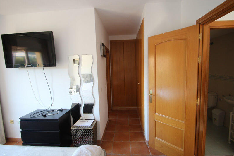 3 bedroom Townhouse for sale