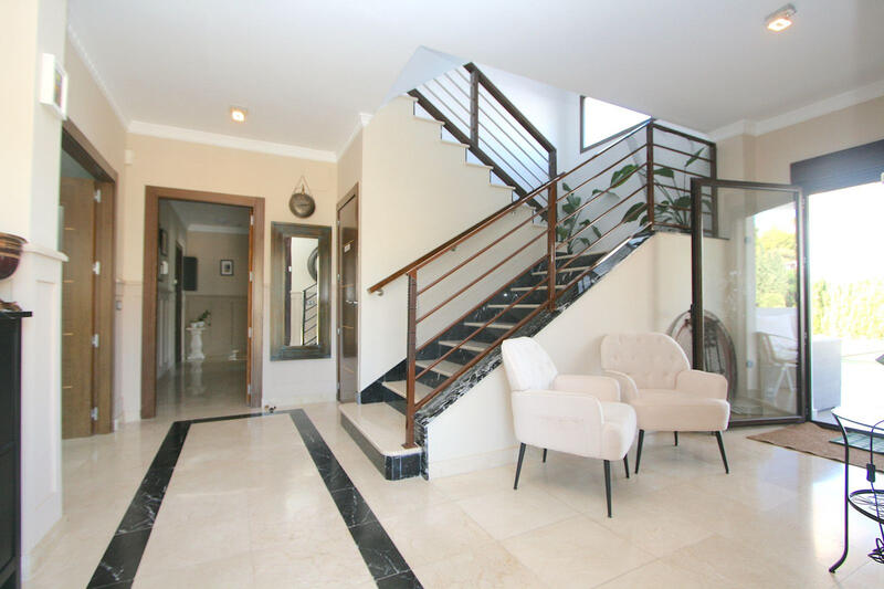 8 slaapkamer Villa Te koop