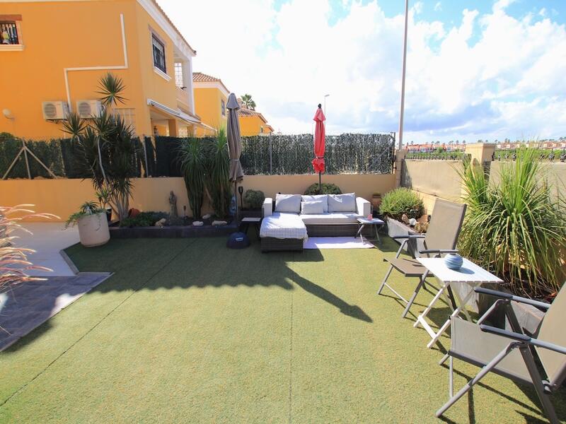3 Cuarto Villa en venta