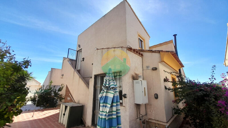 3 Cuarto Villa en venta