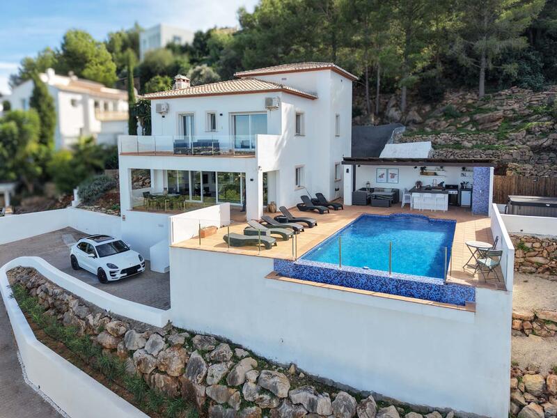 Villa à vendre dans Pedreguer, Alicante Villa à vendre dans Pedreguer, Alicante
