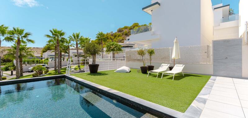 5 slaapkamer Villa Te koop 5 slaapkamer Villa Te koop