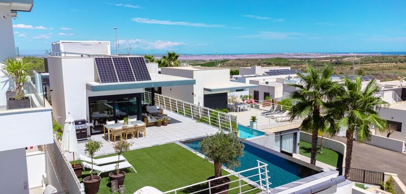 5 slaapkamer Villa Te koop 5 slaapkamer Villa Te koop