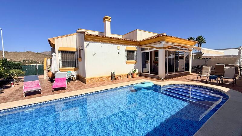 3 bedroom Villa for sale 3 bedroom Villa for sale