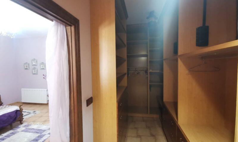 4 Schlafzimmer Villa zu verkaufen 4 Schlafzimmer Villa zu verkaufen