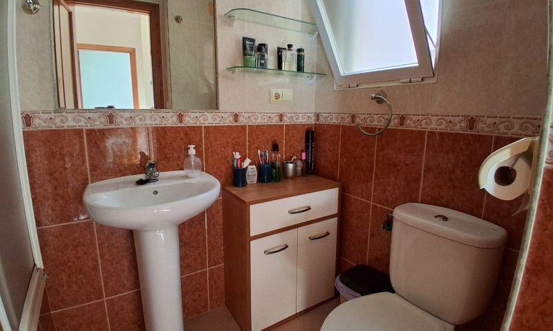 2 chambre Duplex à vendre 2 chambre Duplex à vendre