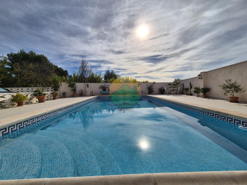 4 chambre Villa à vendre 4 chambre Villa à vendre