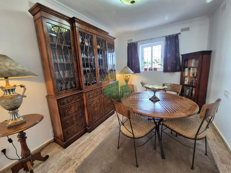 4 chambre Villa à vendre 4 chambre Villa à vendre