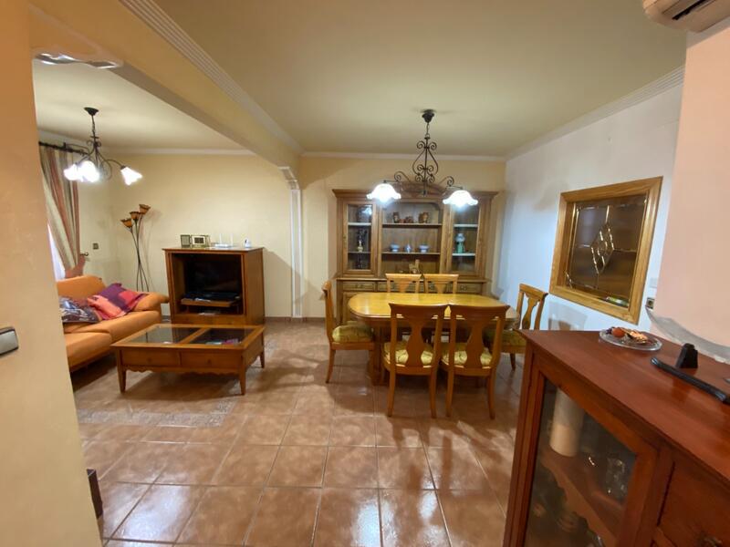 5 bedroom Apartment for sale 5 bedroom Apartment for sale