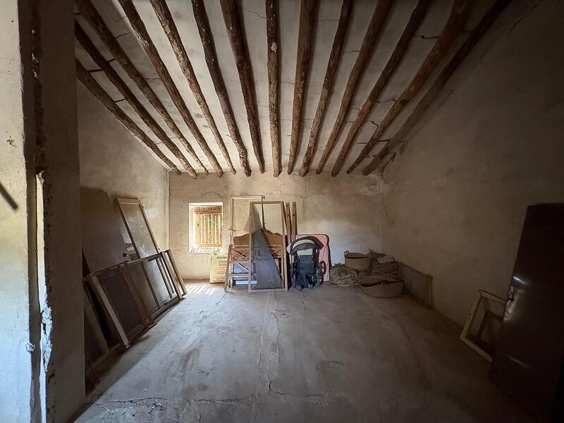 6 bedroom Villa for sale 6 bedroom Villa for sale