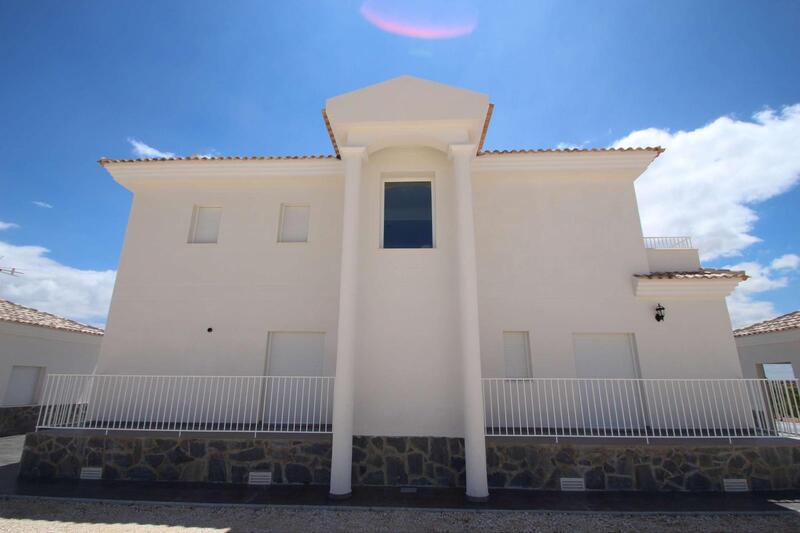 4 спальная комната вилла продается