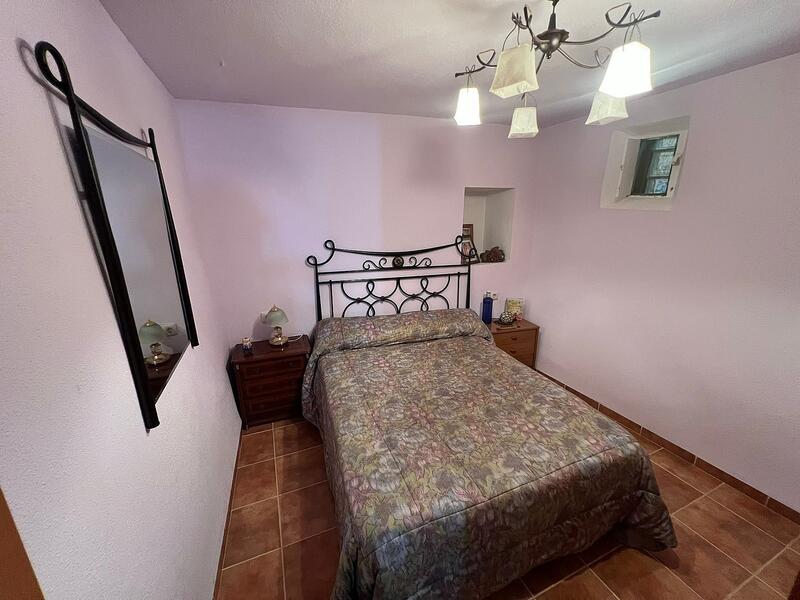 3 bedroom Townhouse for sale