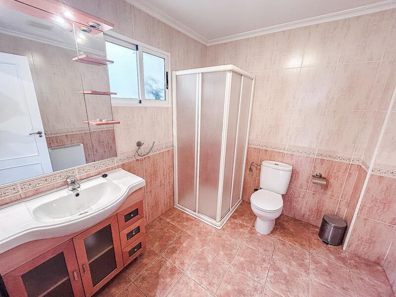 5 bedroom Townhouse for sale 5 bedroom Townhouse for sale