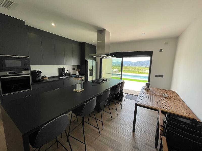 4 bedroom Villa for sale