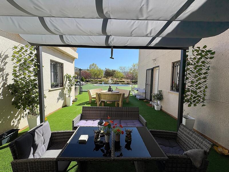 3 bedroom Villa for sale