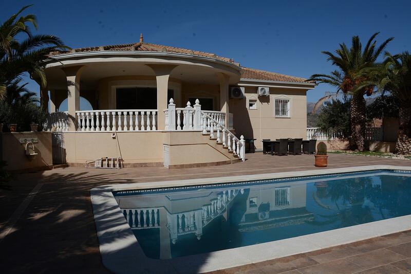 3 bedroom Villa for sale