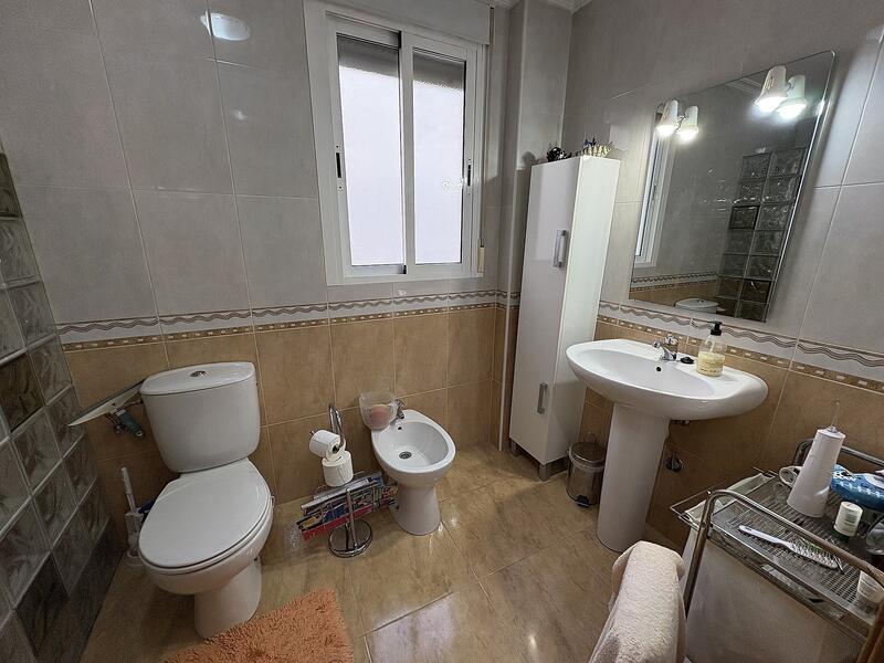 5 bedroom Apartment for sale 5 bedroom Apartment for sale