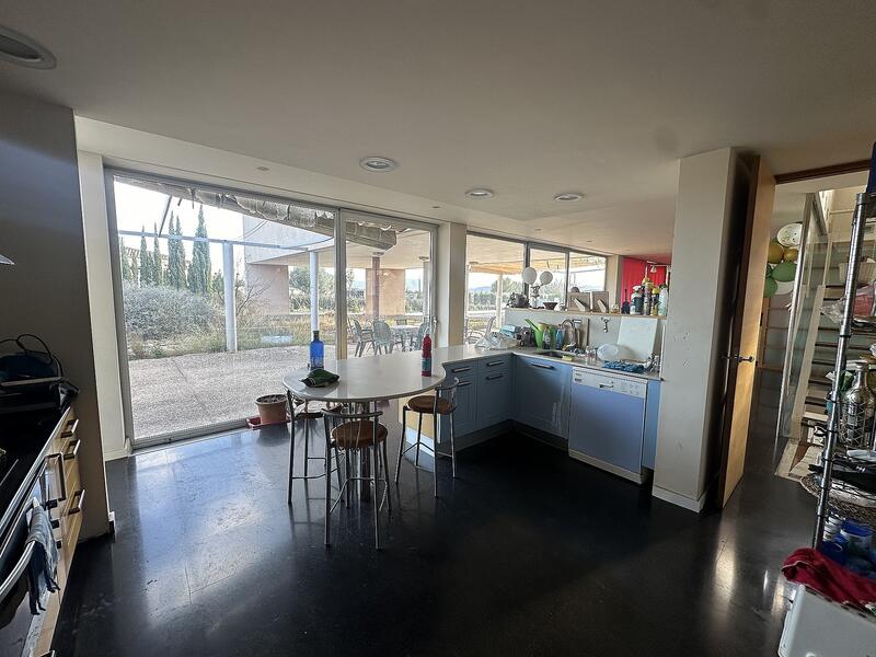 6 bedroom Villa for sale 6 bedroom Villa for sale