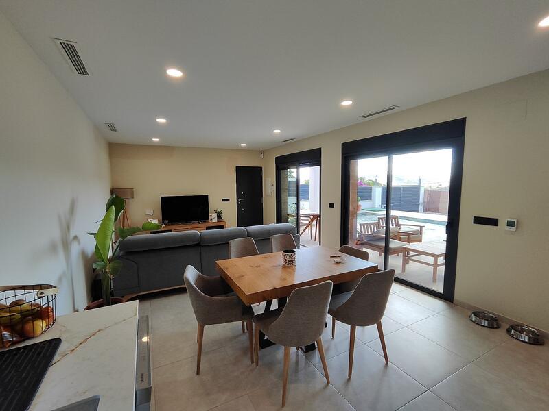 3 bedroom Villa for sale 3 bedroom Villa for sale