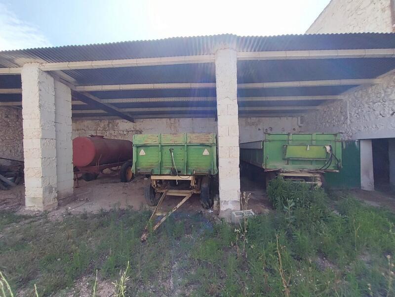 5 bedroom Country House for sale 5 bedroom Country House for sale