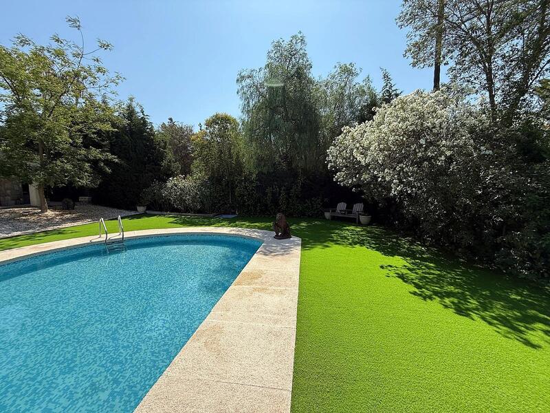 4 bedroom Villa for sale 4 bedroom Villa for sale