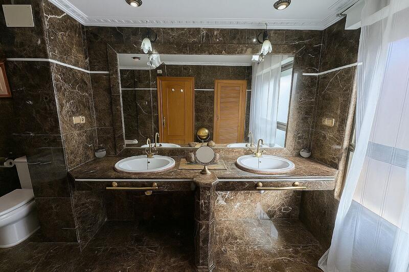 2 bedroom Apartment for sale 2 bedroom Apartment for sale