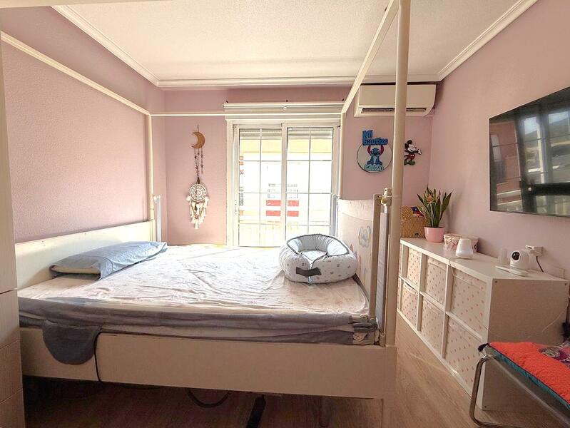 3 bedroom Apartment for sale